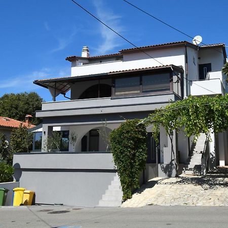 נייביצה Apartments Sunset מראה חיצוני תמונה