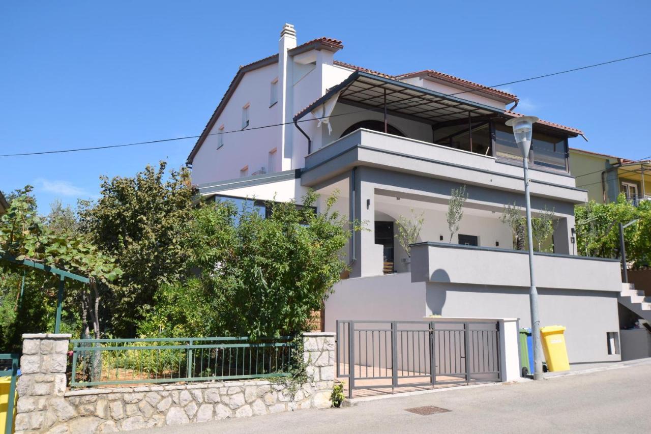 נייביצה Apartments Sunset מראה חיצוני תמונה