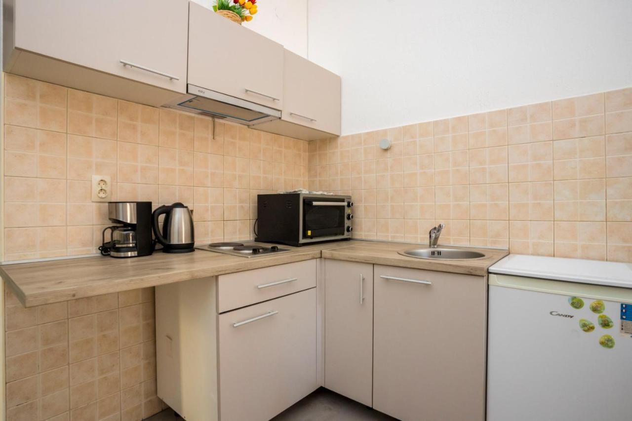 נייביצה Apartments Sunset מראה חיצוני תמונה